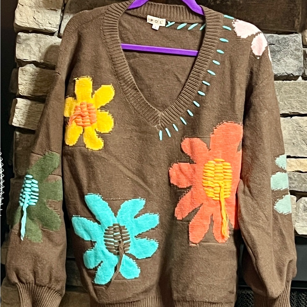 Three Bird Nest Floral Brown Sweater - Picture 6 of 6